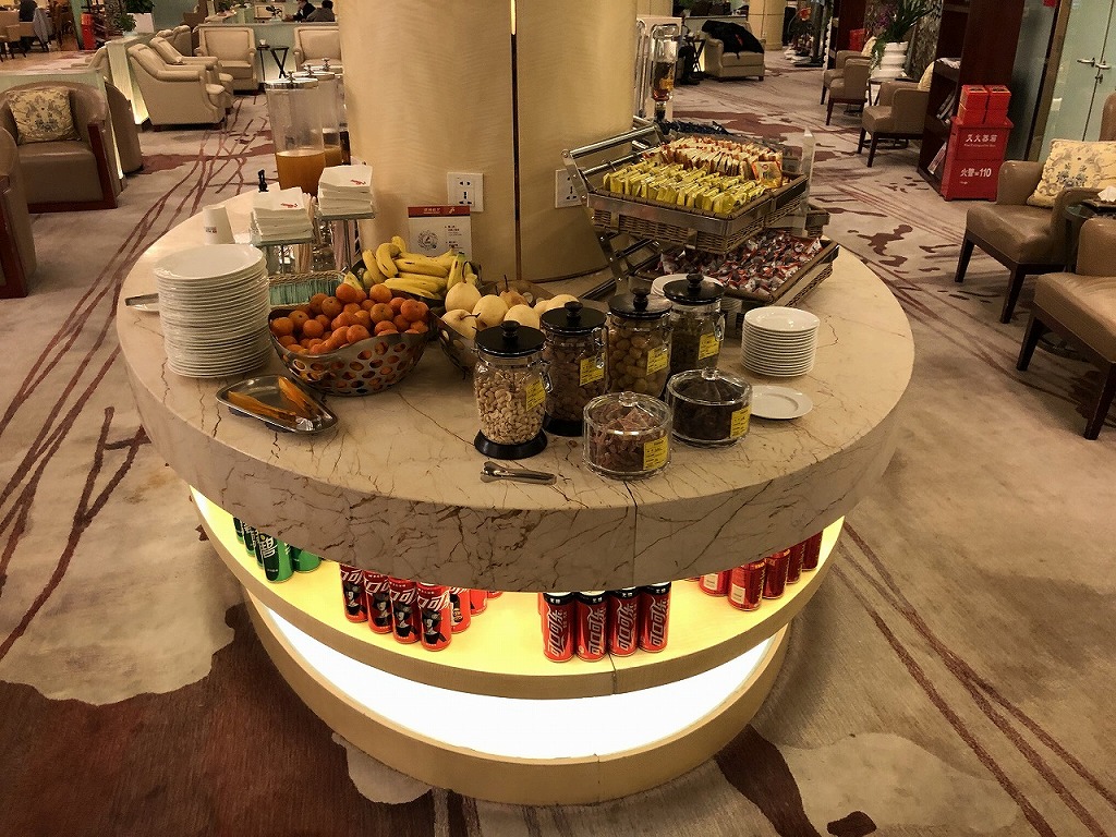 深セン空港国内線 深セン航空ラウンジ 飲食物